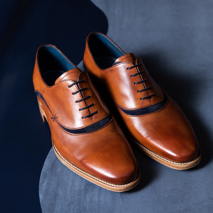 Men's Shoe